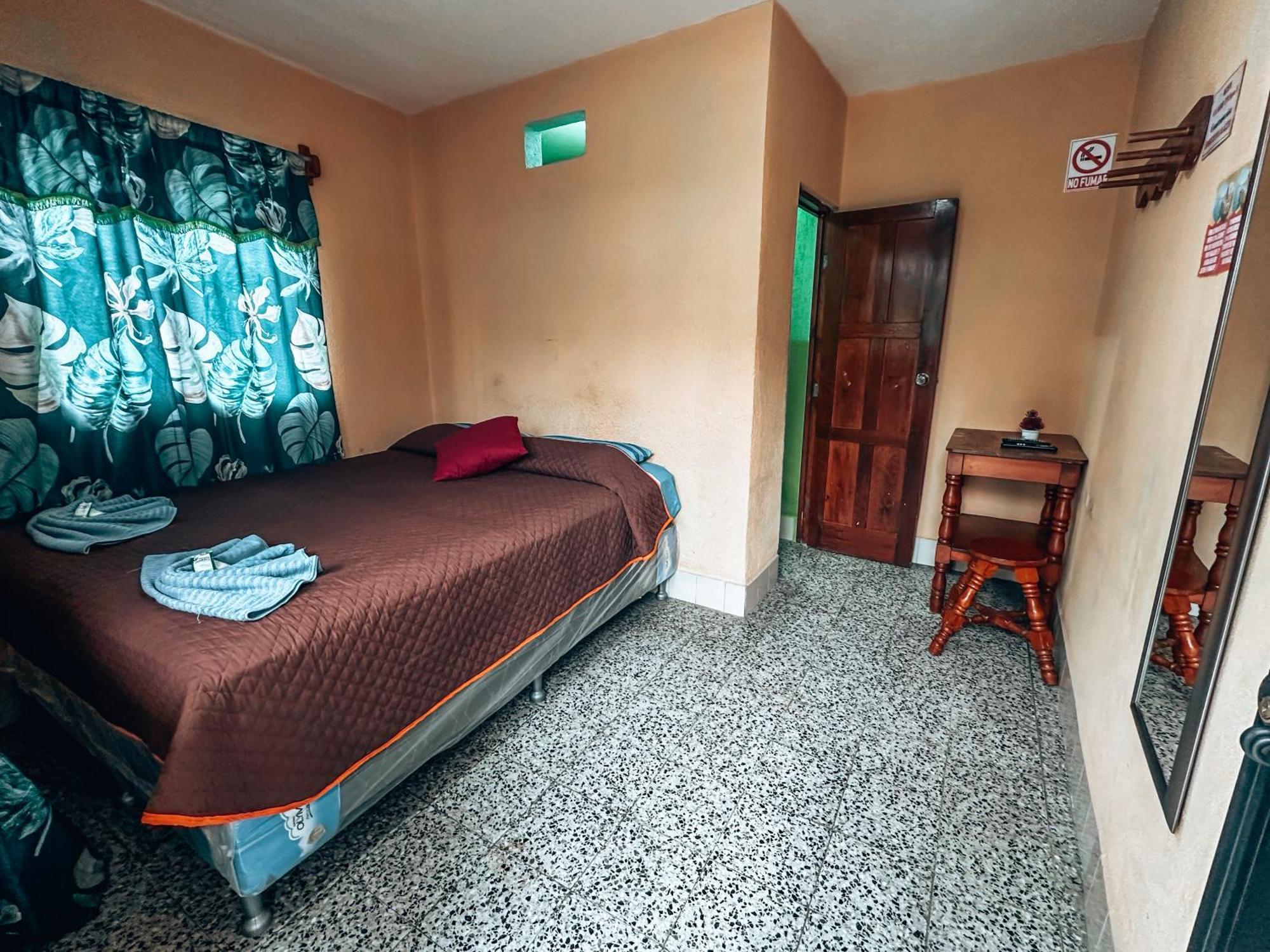 Hostal Sweet Dreams Панахачель Екстер'єр фото